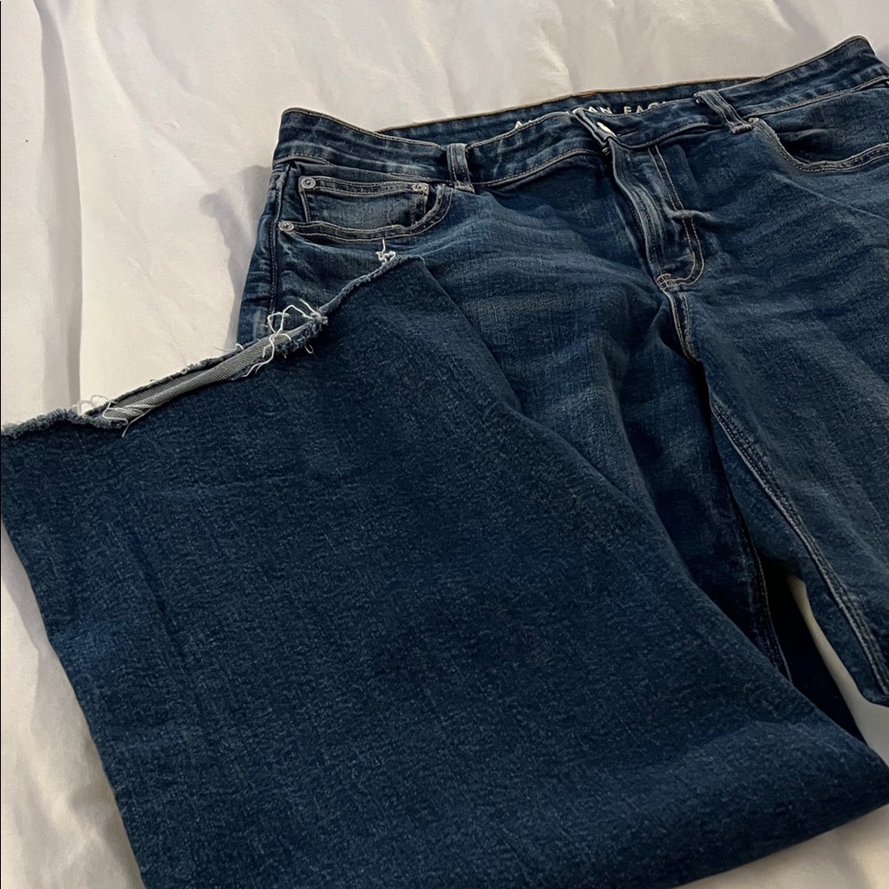 American Eagle Outfitters Women's Dark Blue Low Rise Wide Leg Jeans Size 10S - Picture 4 of 11